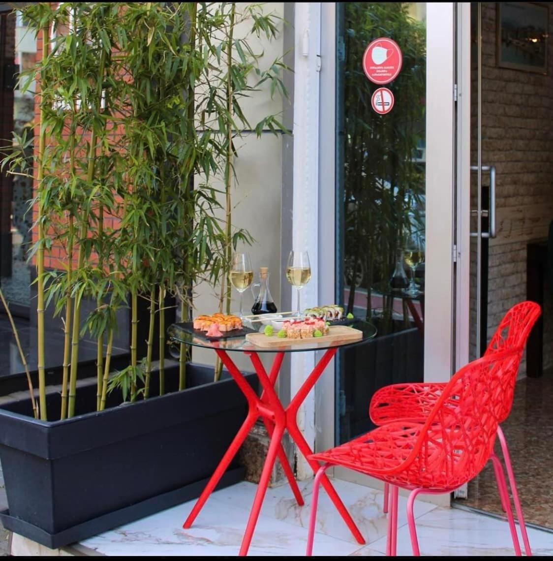 Aura Boutique Hotel Μπατούμι Εξωτερικό φωτογραφία