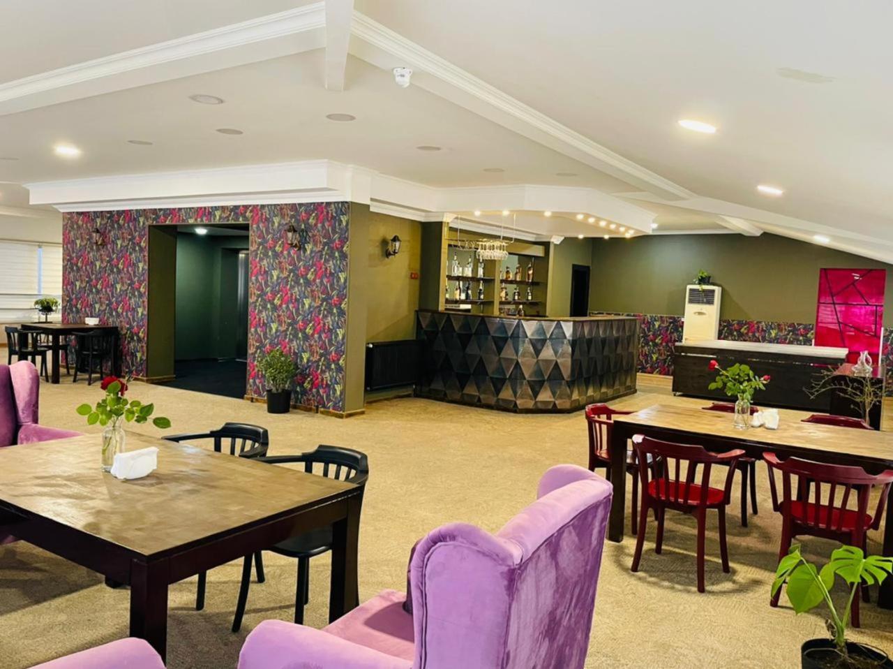Aura Boutique Hotel Μπατούμι Εξωτερικό φωτογραφία