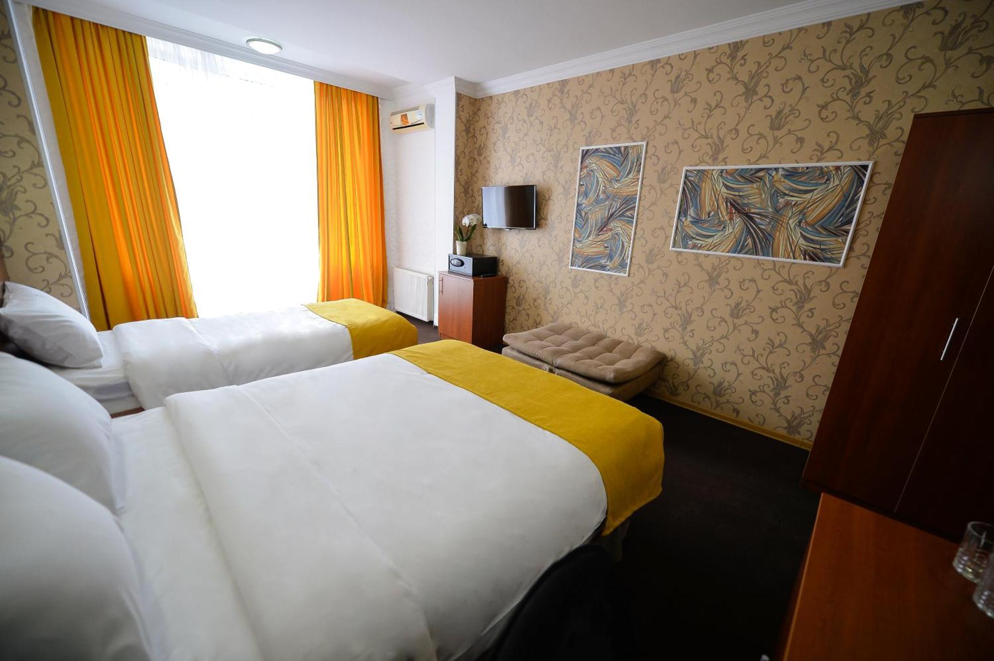 Aura Boutique Hotel Μπατούμι Εξωτερικό φωτογραφία