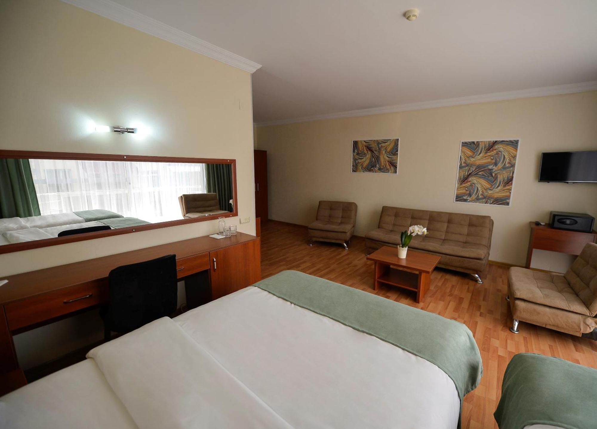 Aura Boutique Hotel Μπατούμι Εξωτερικό φωτογραφία